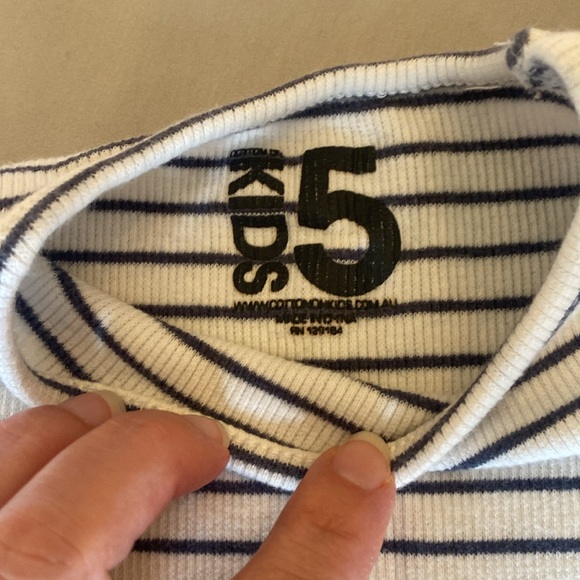 Cotton:On size 5 short and shirt bundle. Cute summer outfit! - Picture 6 of 7